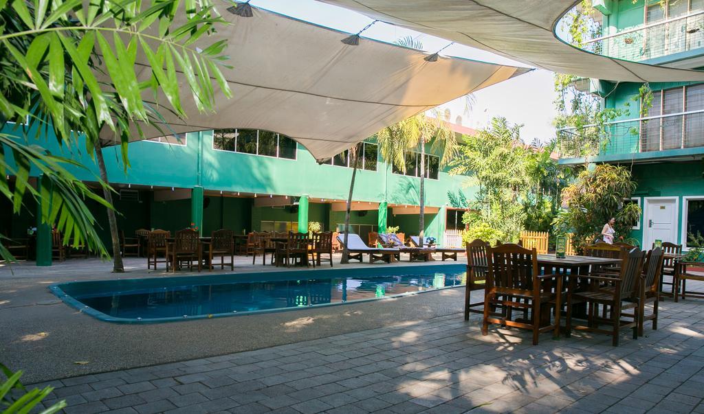 Hideaway Hotel 포트모르즈비 외부 사진